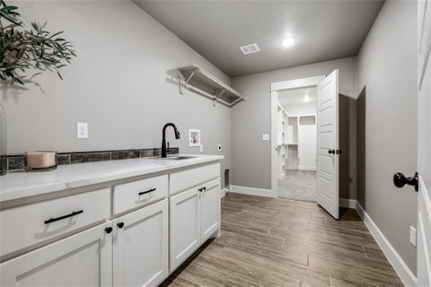 Tiny photo for 2605 Truman DR, Lago Vista, TX 78645 (MLS # 2995666)