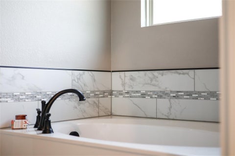 Tiny photo for 2605 Truman DR, Lago Vista, TX 78645 (MLS # 2995666)