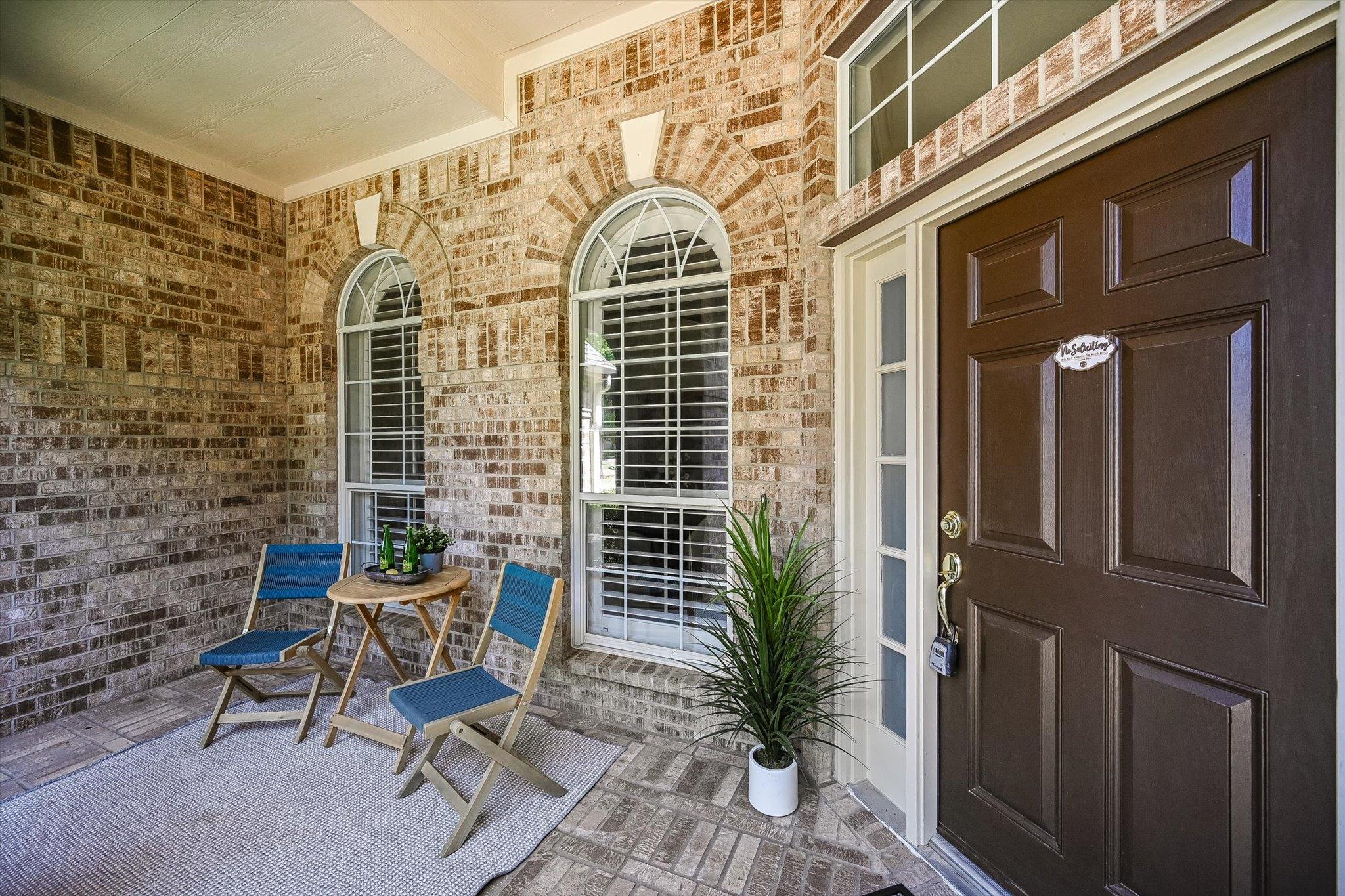 2229 Buena Vista LN