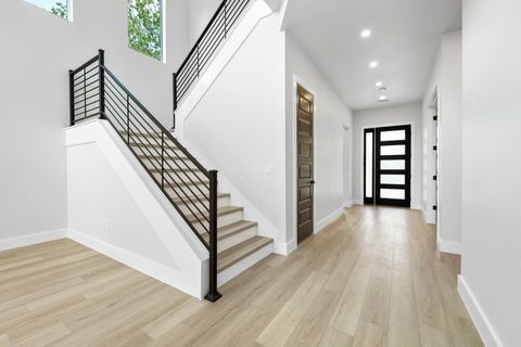 Tiny photo for 14804 Arrowhead DR, Leander, TX 78641 (MLS # 9205669)