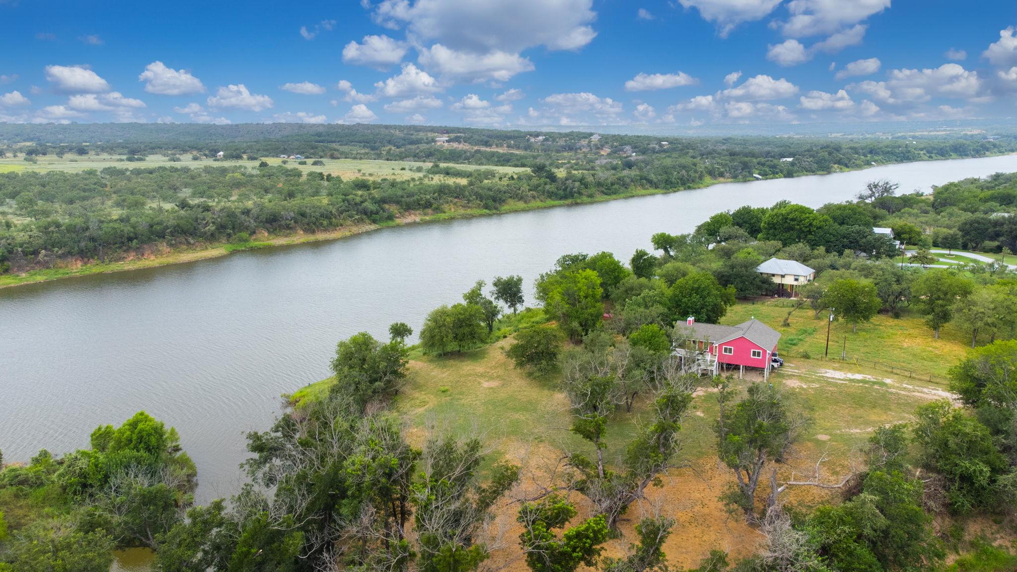 1559 County Road 343