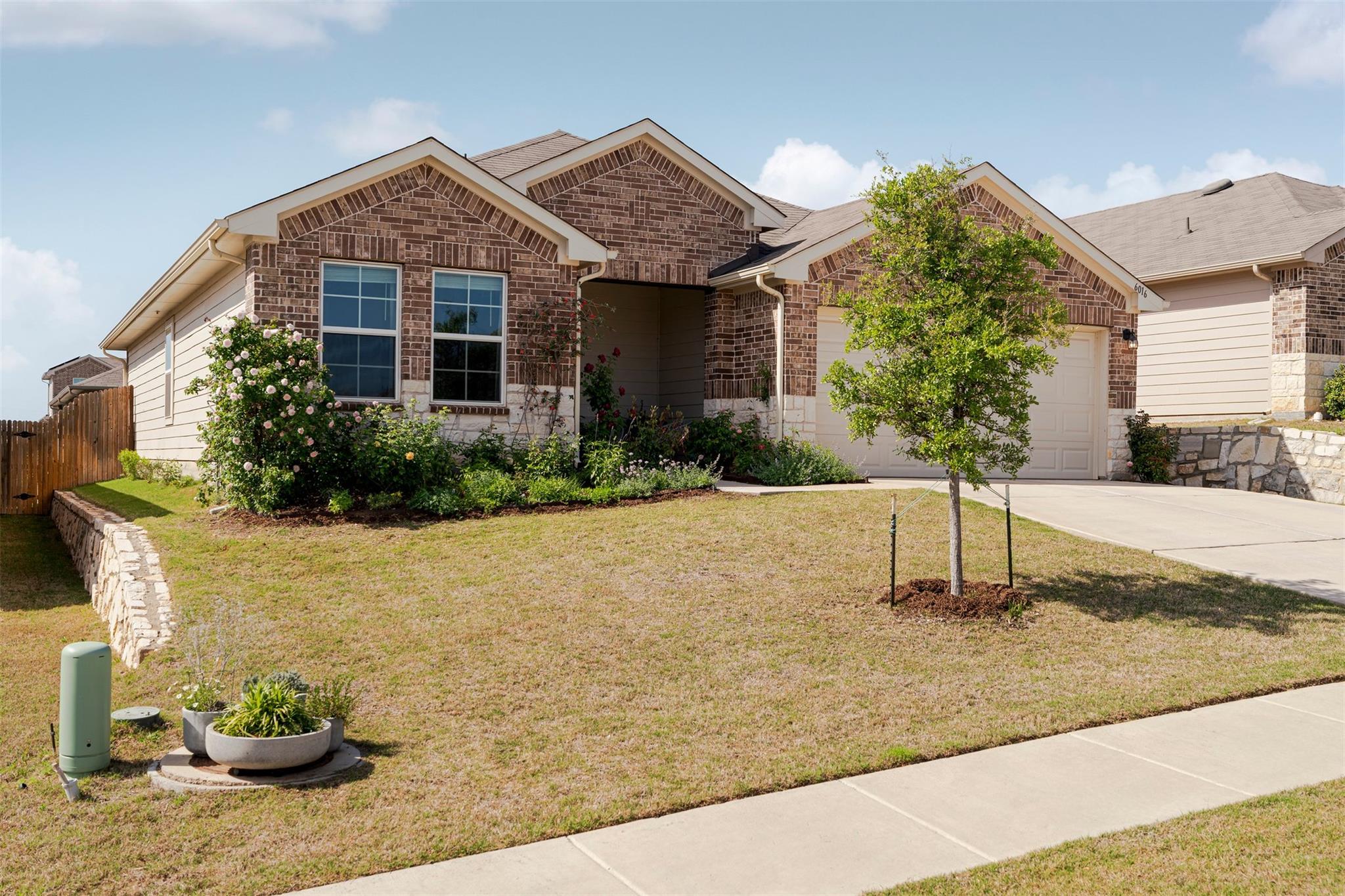 6016 Berriweather DR