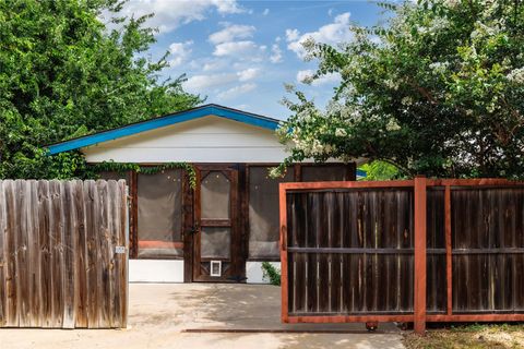 Tiny photo for 5625 Pinon Vista DR, Austin, TX 78724 (MLS # 2860368)