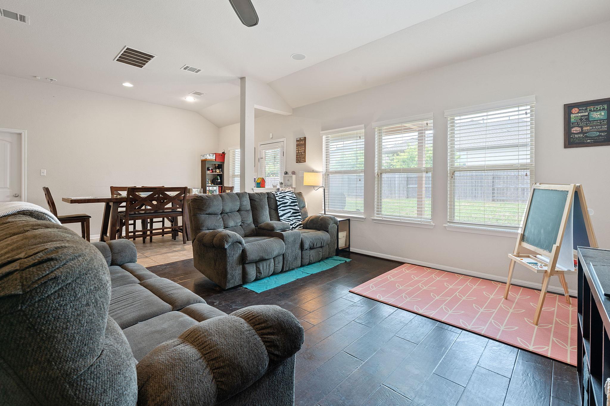 2100 Tranquility LN