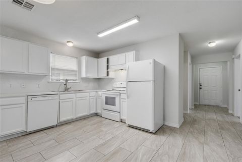 Tiny photo for 7207 Thannas WAY, Austin, TX 78744 (MLS # 4393989)