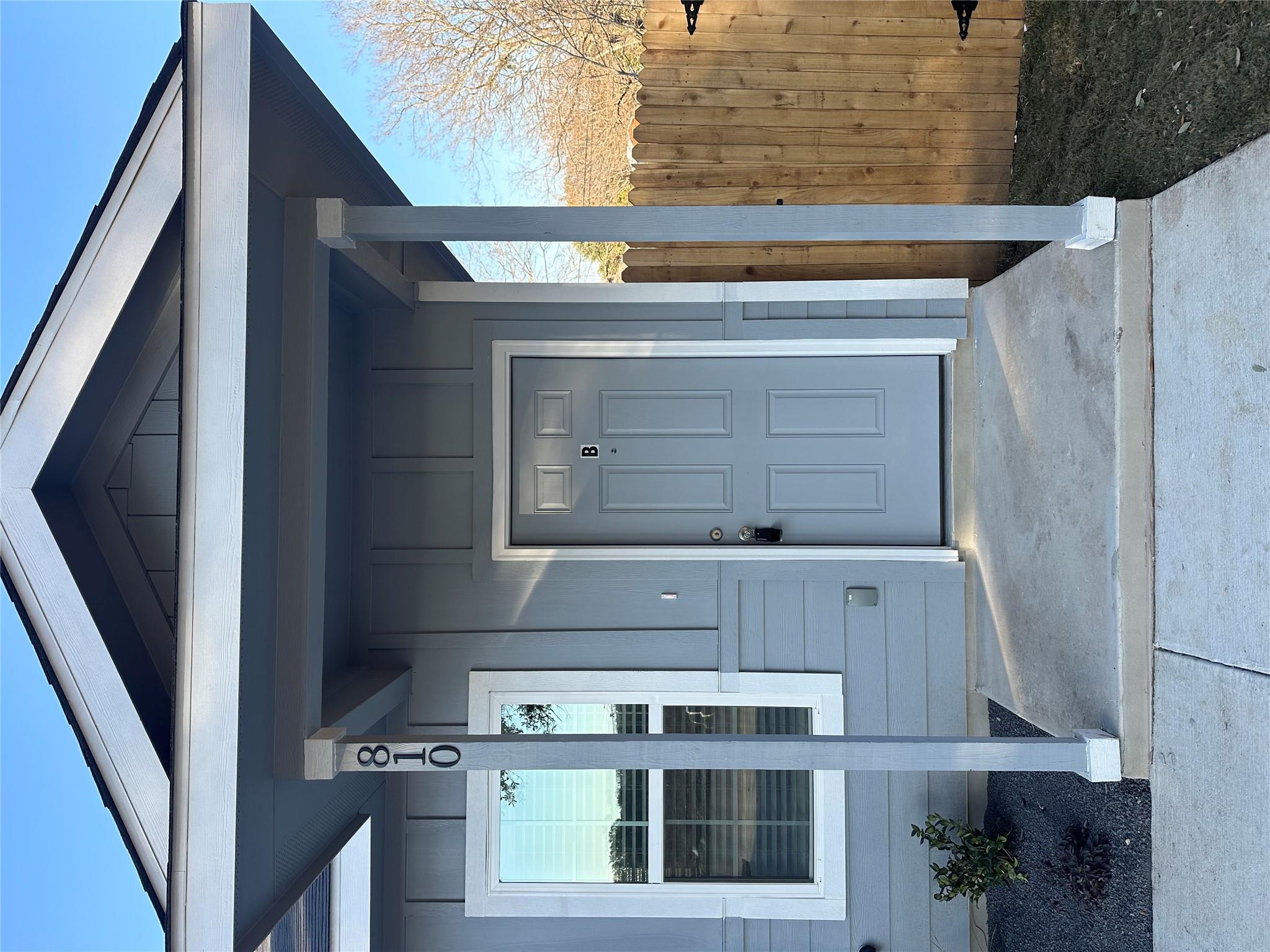 810 E Baxter ST E A & B