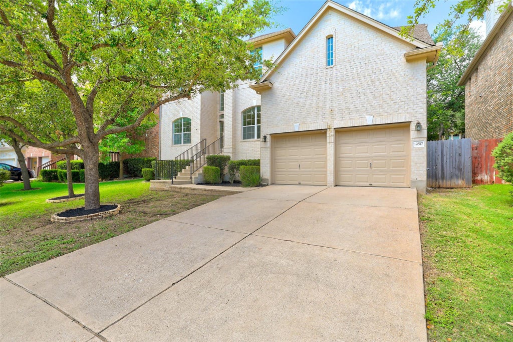 Photo of 12517 Capitol Saddlery TRL, Austin, TX 78732 (MLS # 1893380)