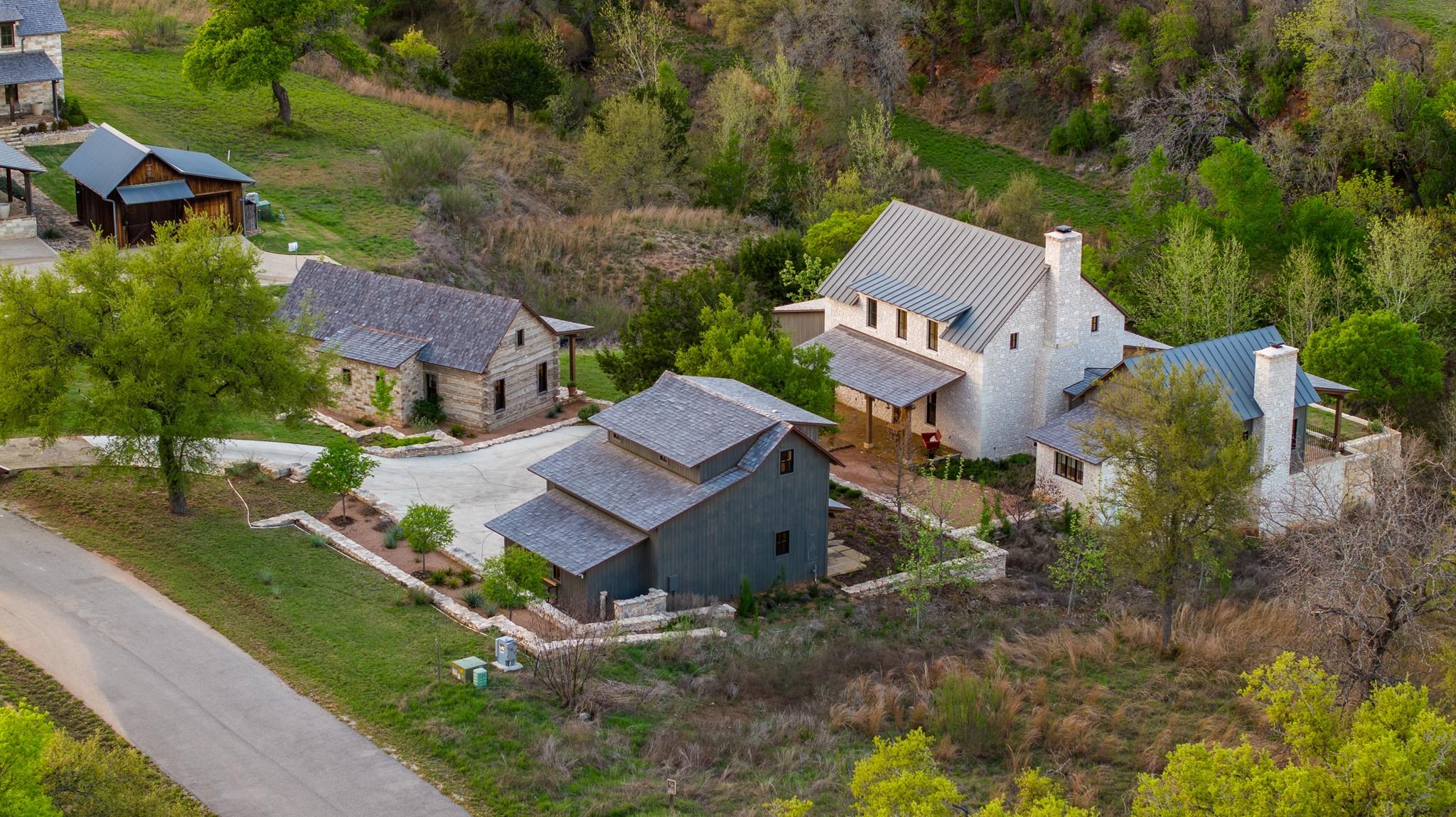 119 Oakview CT