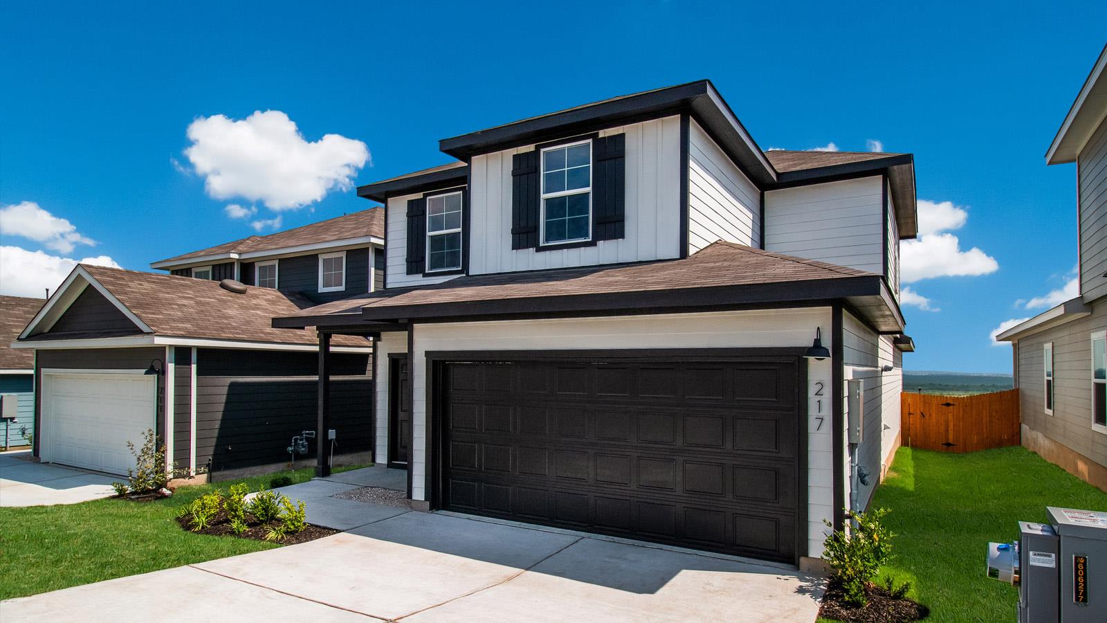 215 Arnold Loop