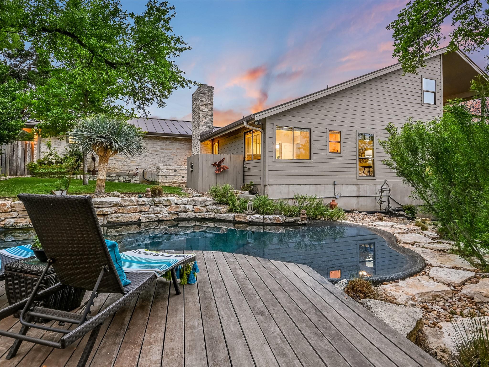 108 Schooner DR