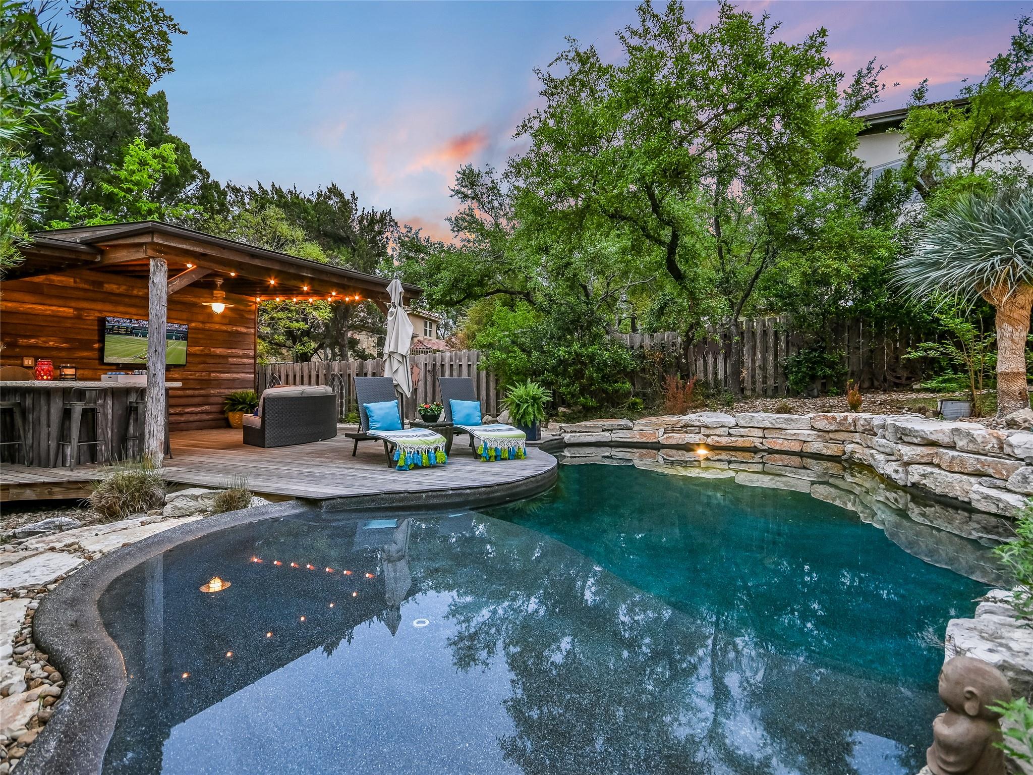 108 Schooner DR