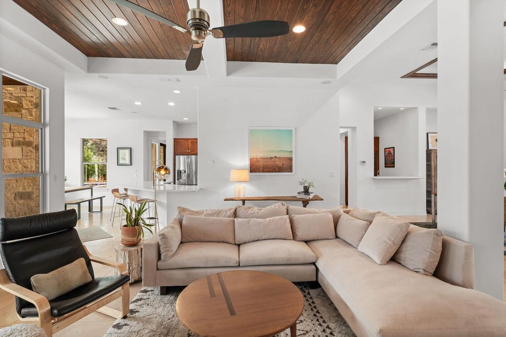 Photo of 9514 San Lucas DR, Austin, TX 78737 (MLS # 6404576)