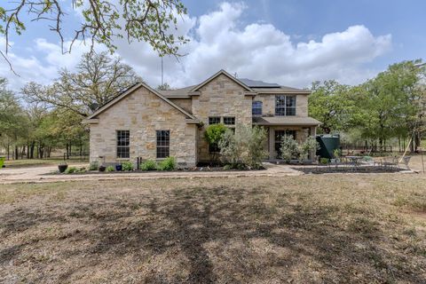 Photo of 202 The Oaks BLVD, Elgin, TX 78621 (MLS # 5886083)