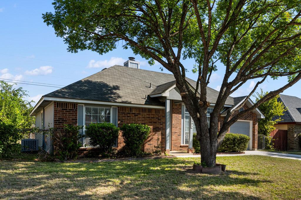 2505 Cactus DR