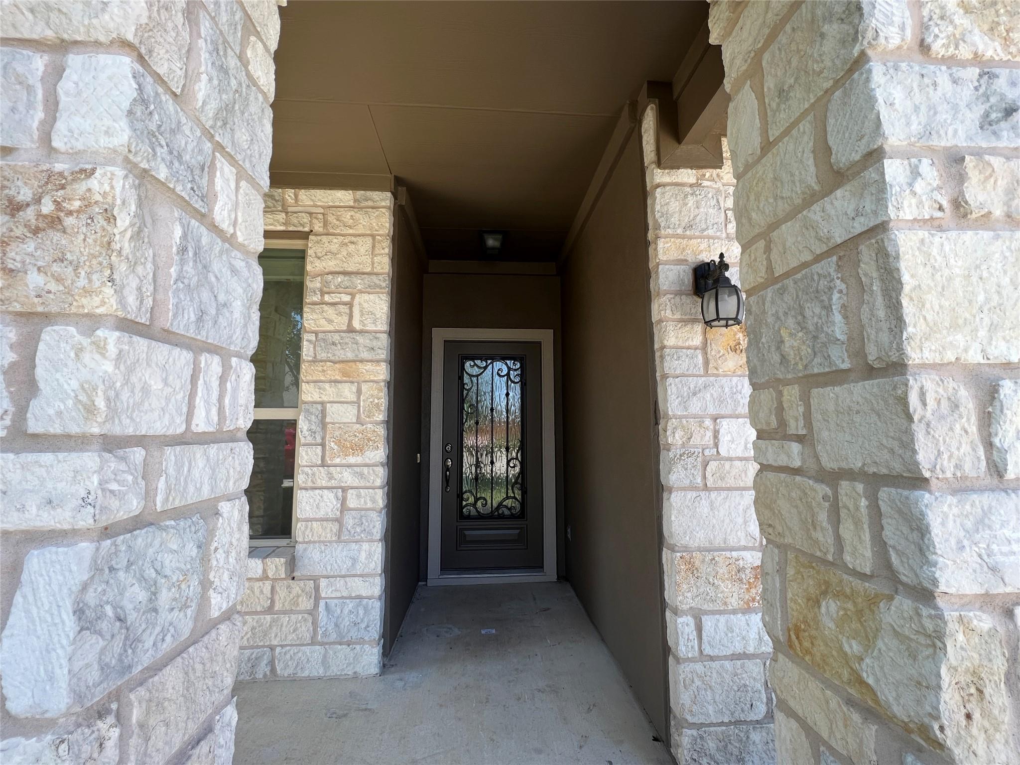 5817 Scenic Lake DR