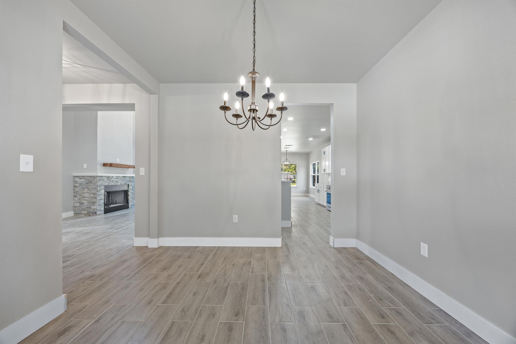 7 Harmony LN