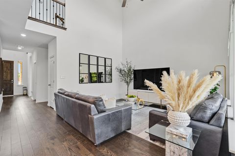 Tiny photo for 17904 Clairess LN, Manor, TX 78653 (MLS # 1866171)