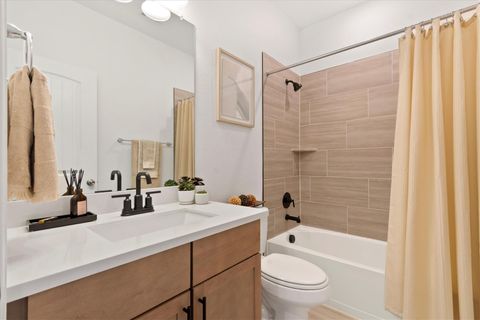 Tiny photo for 17904 Clairess LN, Manor, TX 78653 (MLS # 1866171)