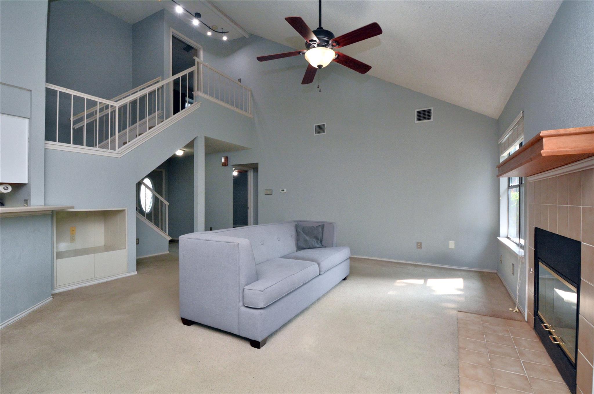1404 Piney Creek LN