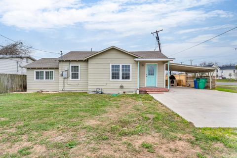 A home in Taylor