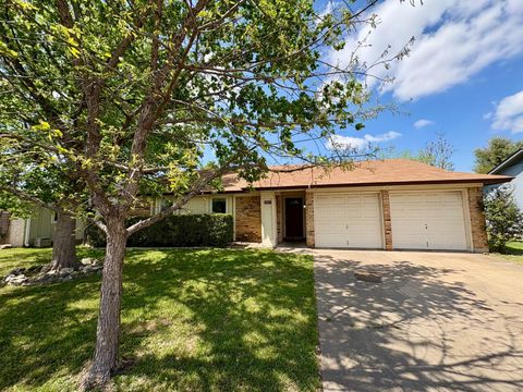 Photo of 11600 Elk Park TRL, Austin, TX 78759 (MLS # 1418025)