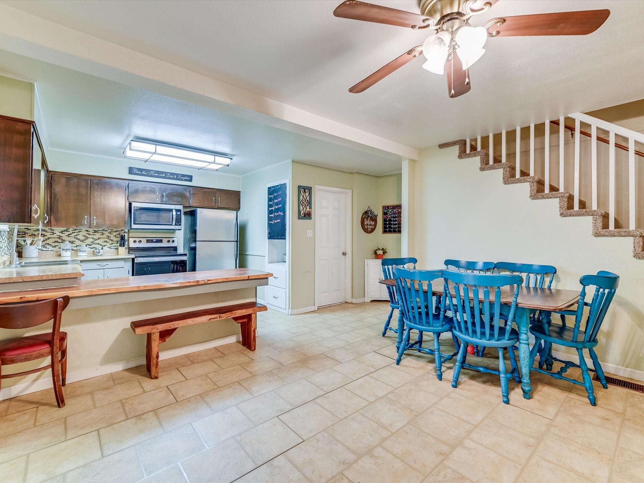 1576 Westview Court DR