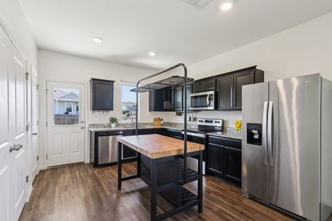 Tiny photo for 19420 Cloudy Bay DR, Pflugerville, TX 78660 (MLS # 1925908)