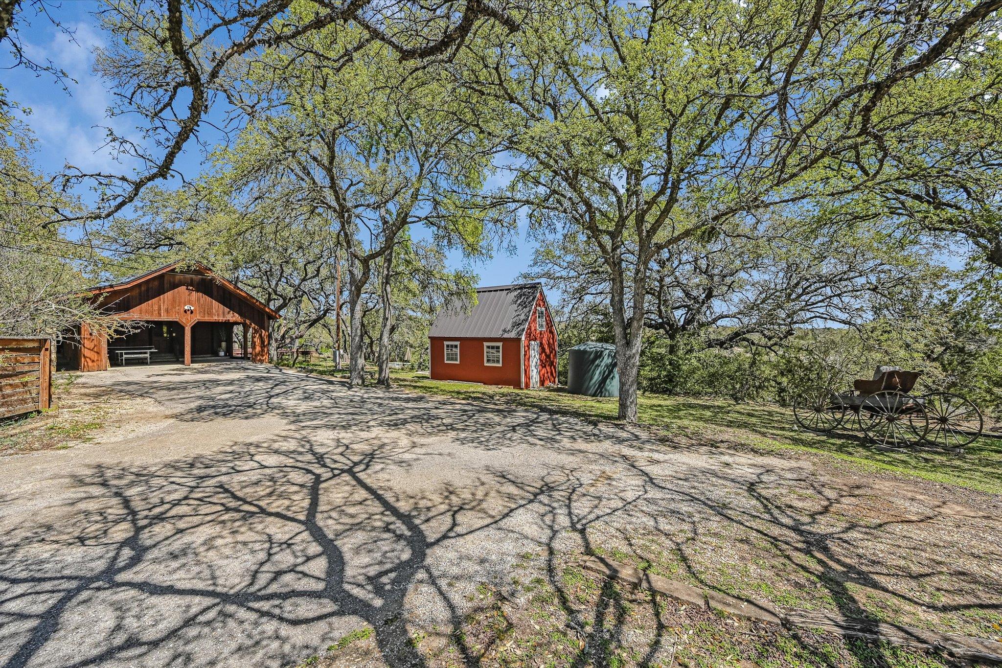 411 Whitetail Ridge RD