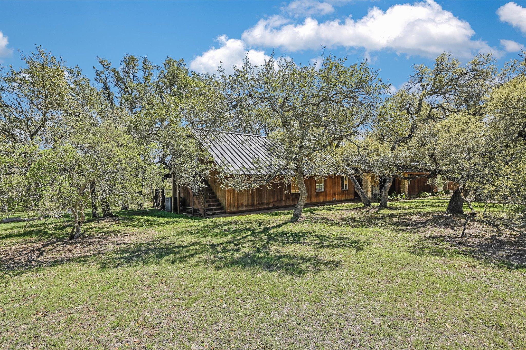 411 Whitetail Ridge RD
