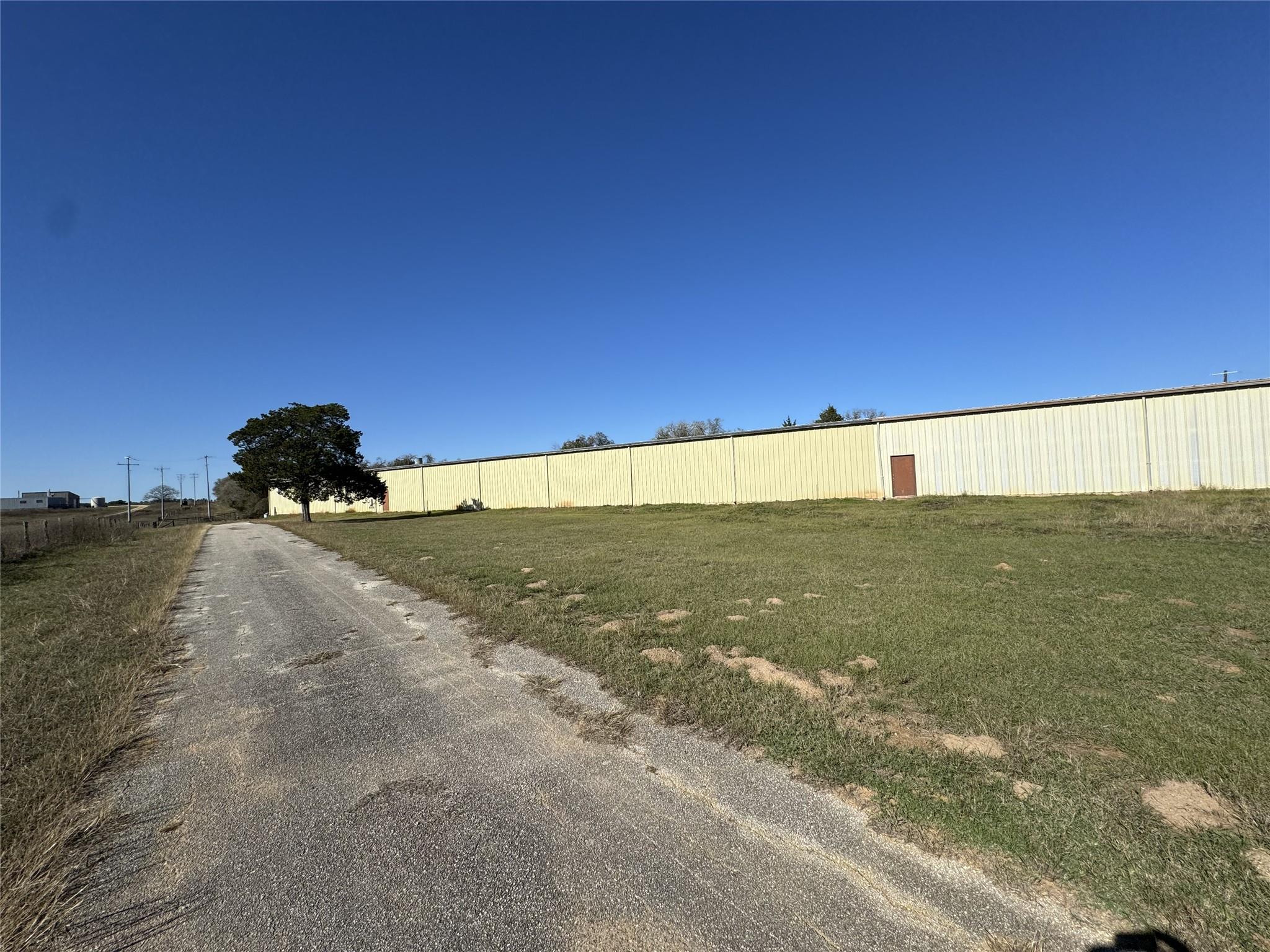 2502 Highway 304