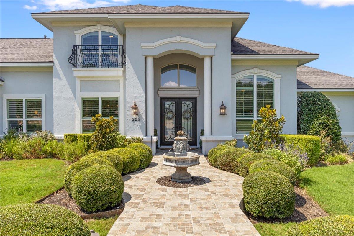 205 Overlook CT