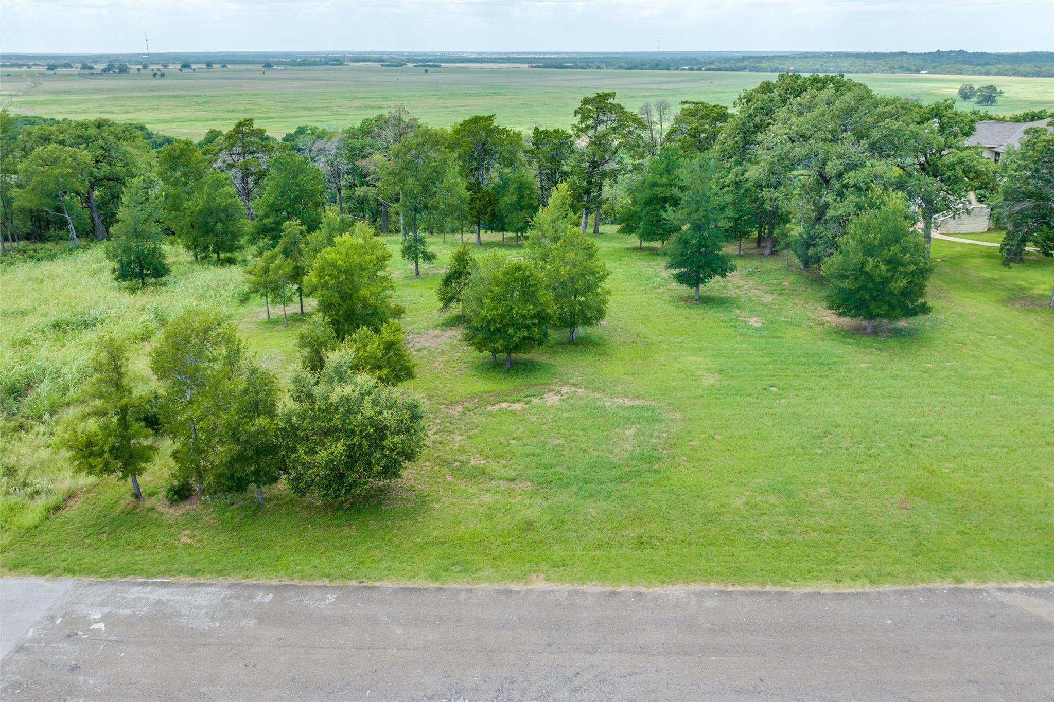 172 Riverwalk LN