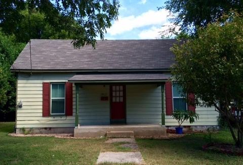 Photo of 5603 1/2 Joe Sayers Ave, Austin, TX 78756 (MLS # 1131271)