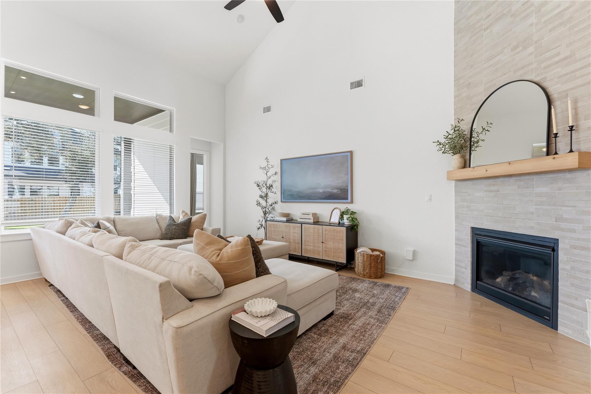 149 Comfort Maple LN