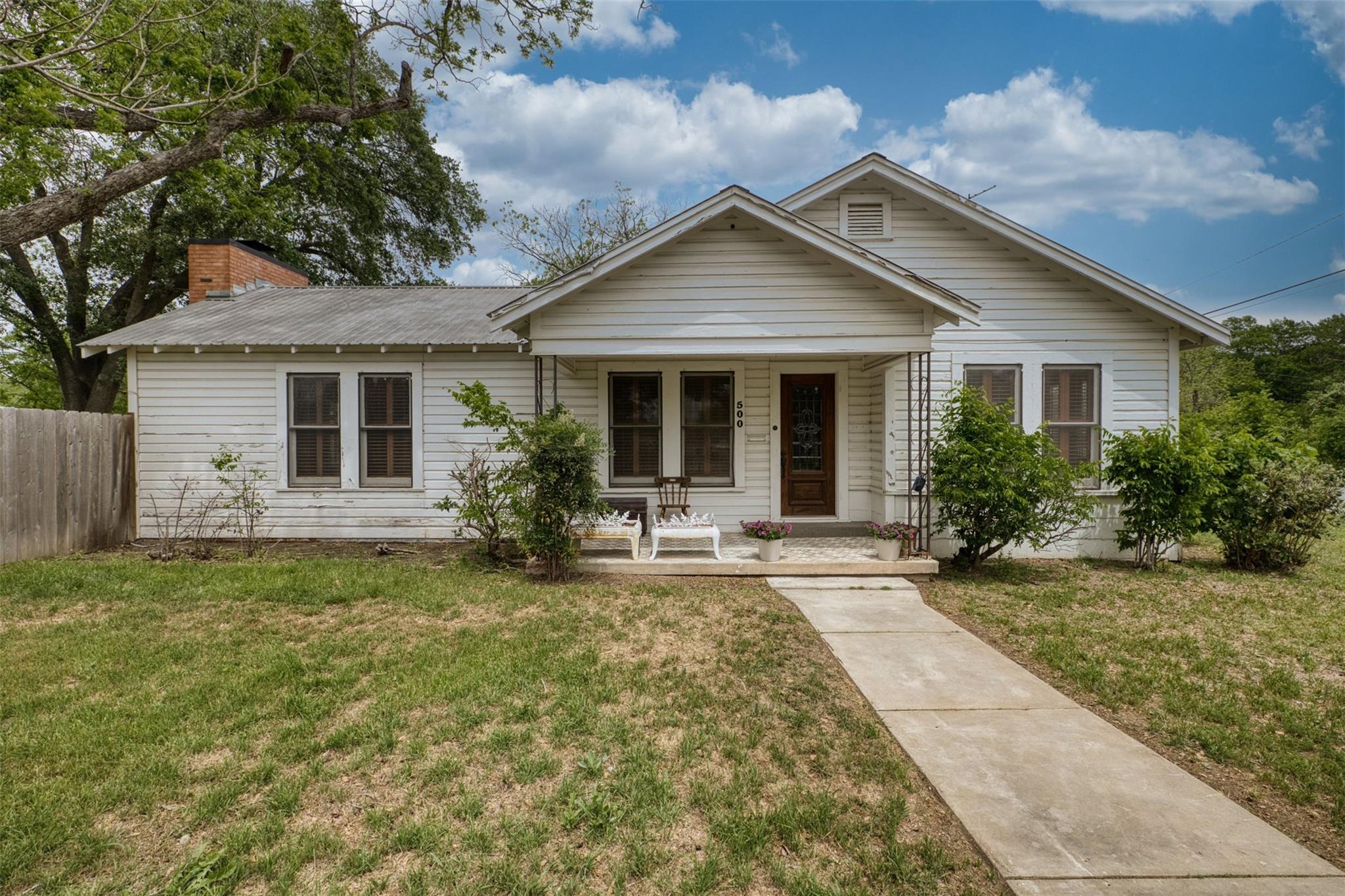 Listing image 1