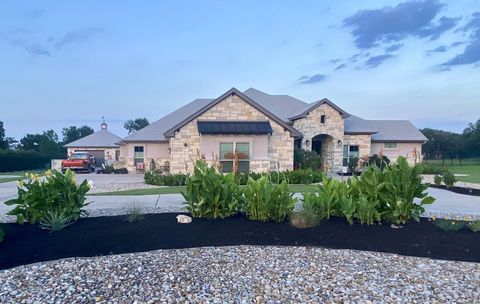 Photo of 113 Camp Verde DR, Georgetown, TX 78633 (MLS # 2706928)