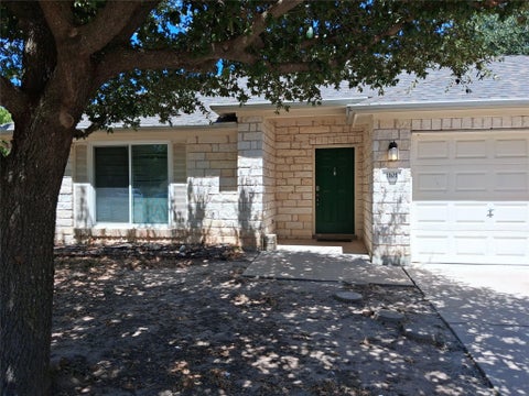Photo of 1101 Downridge DR, Leander, TX 78641 (MLS # 4490260)