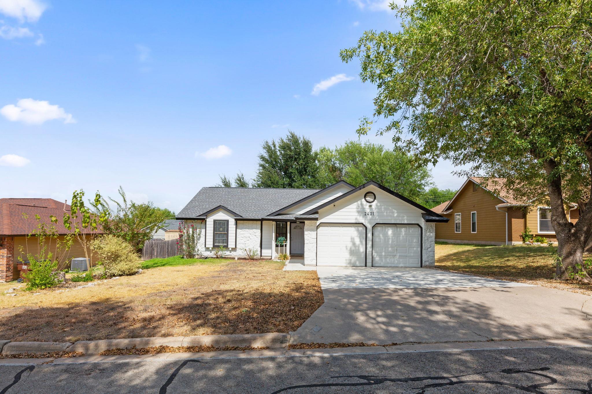 2401 Lasso DR