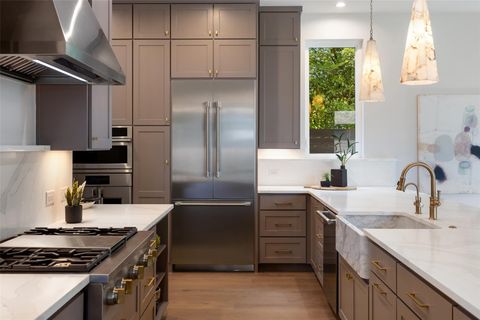 Tiny photo for 4600 Parkdale PL, Austin, TX 78745 (MLS # 5914491)