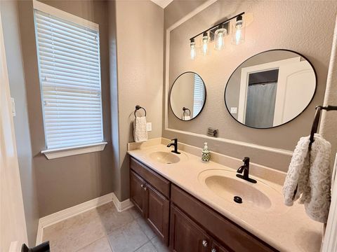 Tiny photo for 12104 Horseback Hollow CT, Austin, TX 78732 (MLS # 8920969)