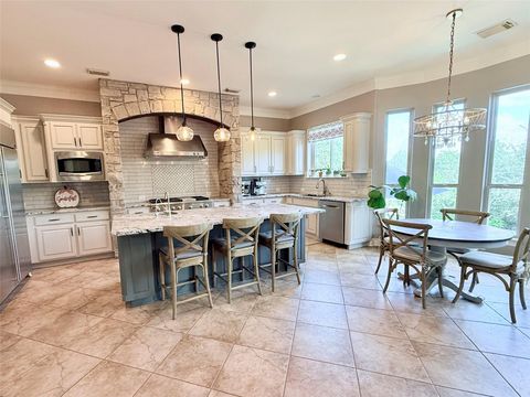 Tiny photo for 12104 Horseback Hollow CT, Austin, TX 78732 (MLS # 8920969)