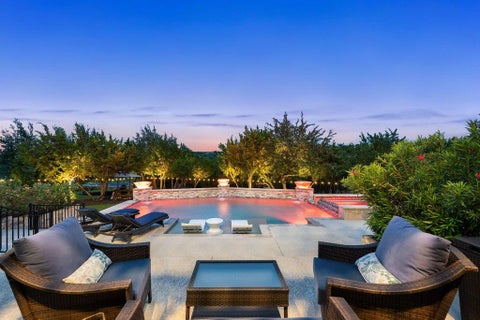 Photo of 215 Lodestone LN, Austin, TX 78738 (MLS # 5462326)