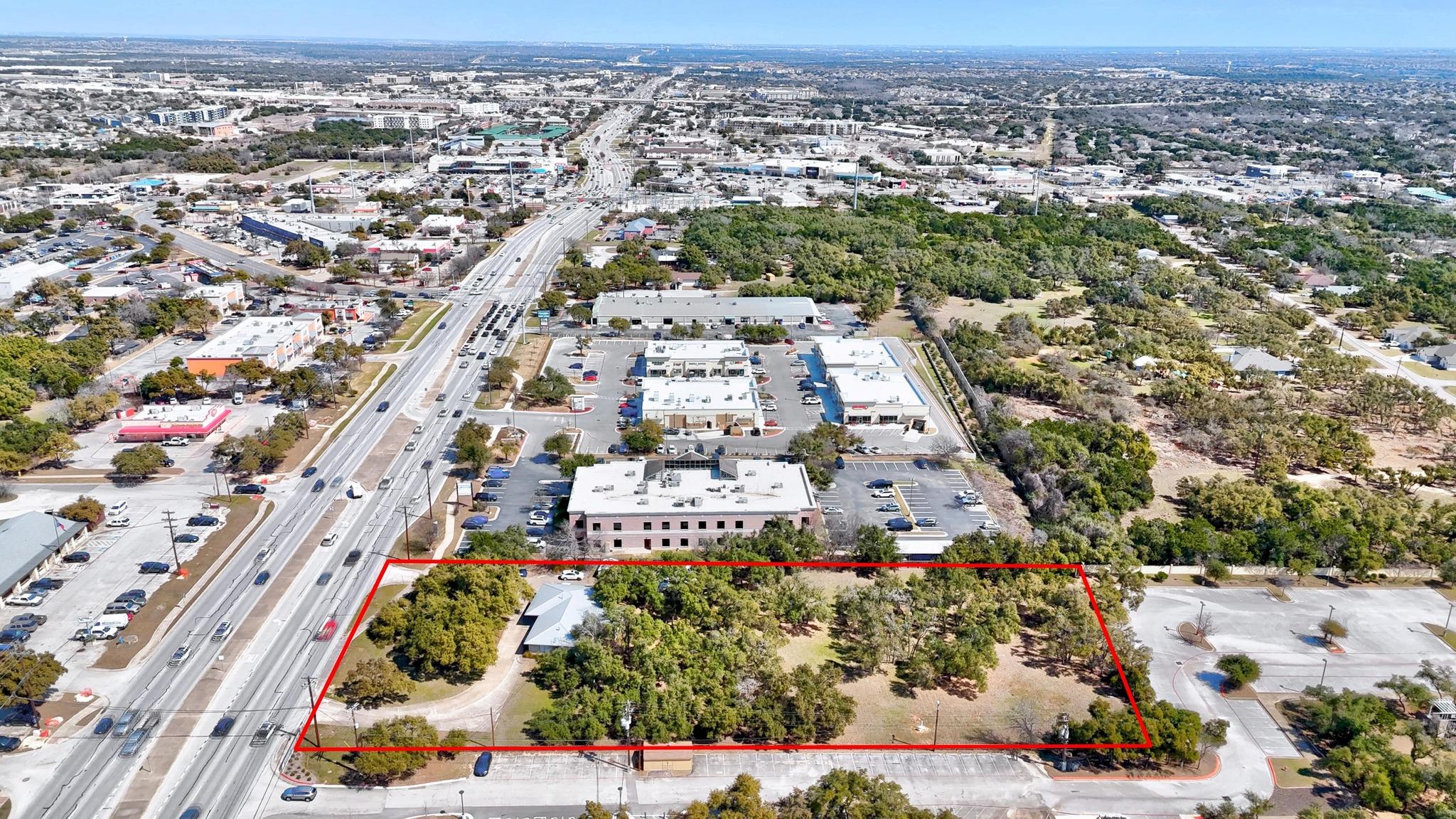 600 W Whitestone BLVD