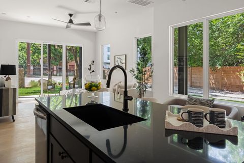 Photo of 517 Tillery ST #1, Austin, TX 78702 (MLS # 4903993)