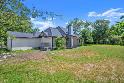 Tiny photo for 1204 Miami DR, Austin, TX 78733 (MLS # 8051826)