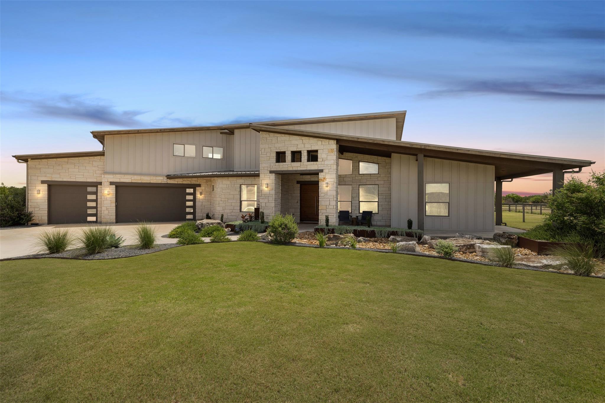 215 Mesa Vista DR