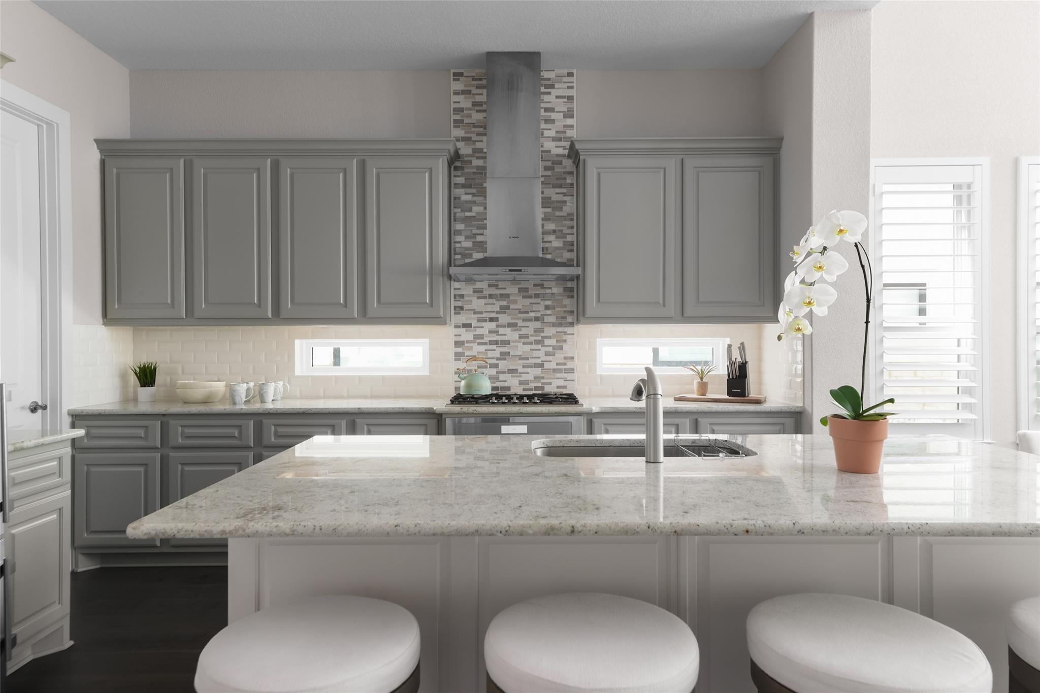 105 Cascading Water PL