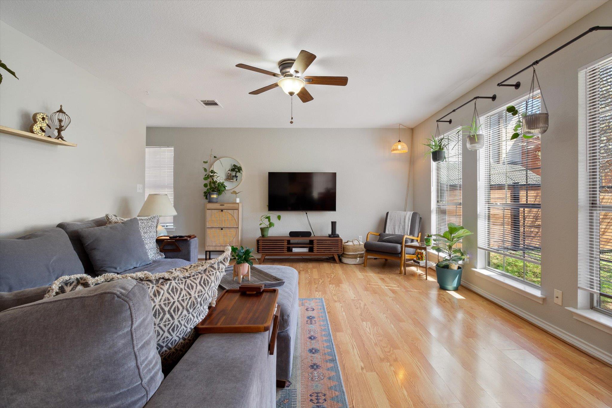 1809 Pearce Court CT