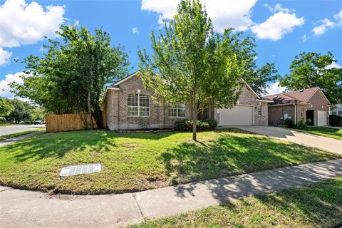 Photo of 2212 Speidel DR, Pflugerville, TX 78660 (MLS # 7599167)