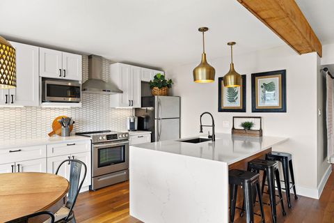 Tiny photo for 305 Venture BLVD S, Point Venture, TX 78645 (MLS # 8941709)
